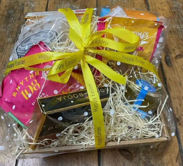 EASTER GIFTS.....the Organically Speaking Easter Chicks have been busy helping you choose everything from Easter Eggs large and small, Chocolate gift boxes, Simnel cake, Easter cupcakes, Easter gifts and making up your bespoke treats.   
Do not fear if you have run out of time we are open until 4pm today, Good Friday 9am-2pm and Saturday 9am-3pm.
Easter Chicks will however be having a little rest and so shop will be closed Easter Sunday and Monday, back to normal Tuesday.  
.
.
..
#organicallyspeaking #eastergifts #opengoodfriday #hartleywintney #hampshirebusiness #shopsmall #eastereggs #easteropening #lastminuteeaster