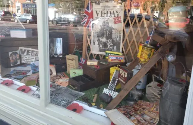 VE DAY...Many of the shops in the Village have decorated their window displays for VE Day, thank you to those that have commented on ours (thanks to my Mum for putting it together).  Come and have a look it will be in situ for another few days and for those that have asked yes some of the items in the window have been taken from the shop and are for sale.  Come and treat yourself to an ice cream and have a wander around the shop and village at the same time, we look forward to seeing you!
.
.
.
.
#organicallyspeaking #veday #hartleywintney #hampshirebusiness #supportlocal